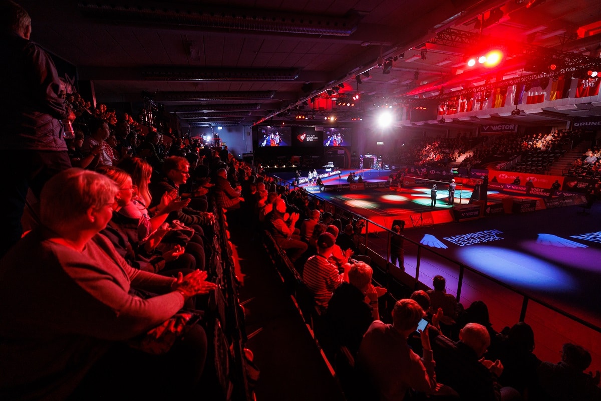 Publikum - Denmark Open - Tilskuere - Tilskuer - Udsolgt - Arena - Hal - Crowd - Klap - oplevelse - Allan Høgholm - Odense Idrætshal