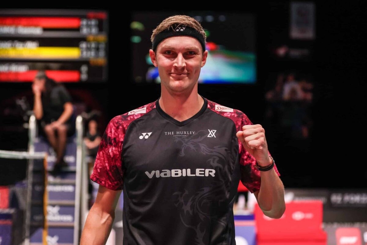 Viktor Axelsen vinder en kvartfinaleplads