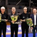 Niels Holm Mortensen (tv.), Christian Johannessen, Erik Kirt og Badminton Danmarks økonomiansvarlige Kristian Boye (th.) - Dommer - Dommere - Pris - Priser - BWF